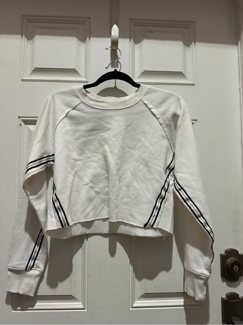 Aeropostale White Cropped Crewneck Sweatshirt with Black Stripes